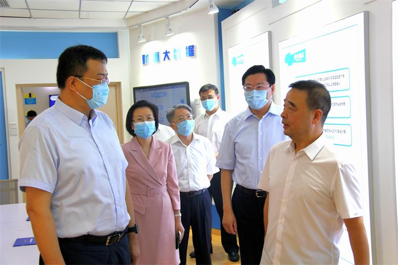 副省长高涛莅临首页| 217永信贵宾会官网入口信息视察调研.jpg 副省长高涛莅临首页| 217永信贵宾会官网入口信息视察调研.jpg